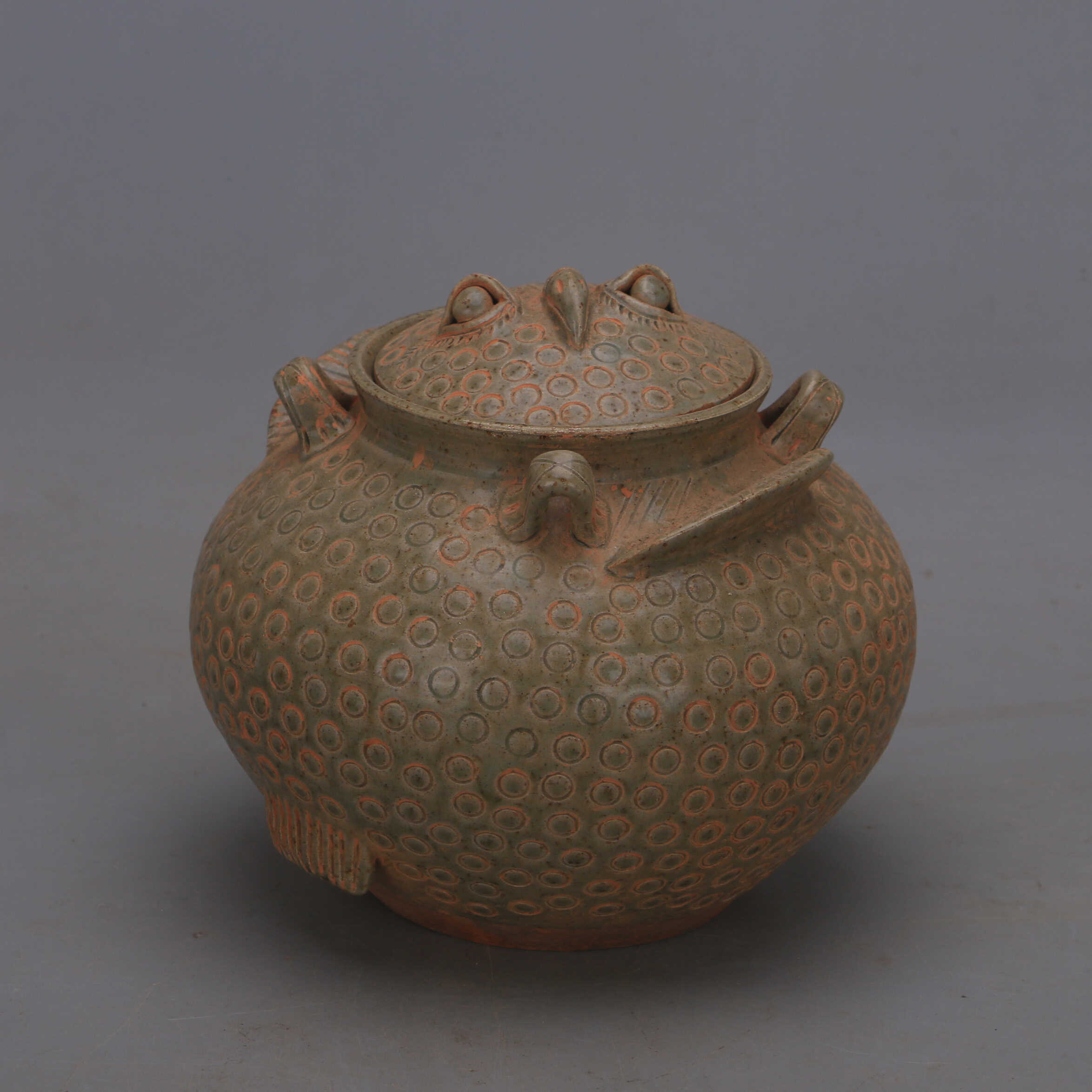 Tang Dynasty Yue Ware Celadon  - огляд і ціна Vintage Collectible Pottery